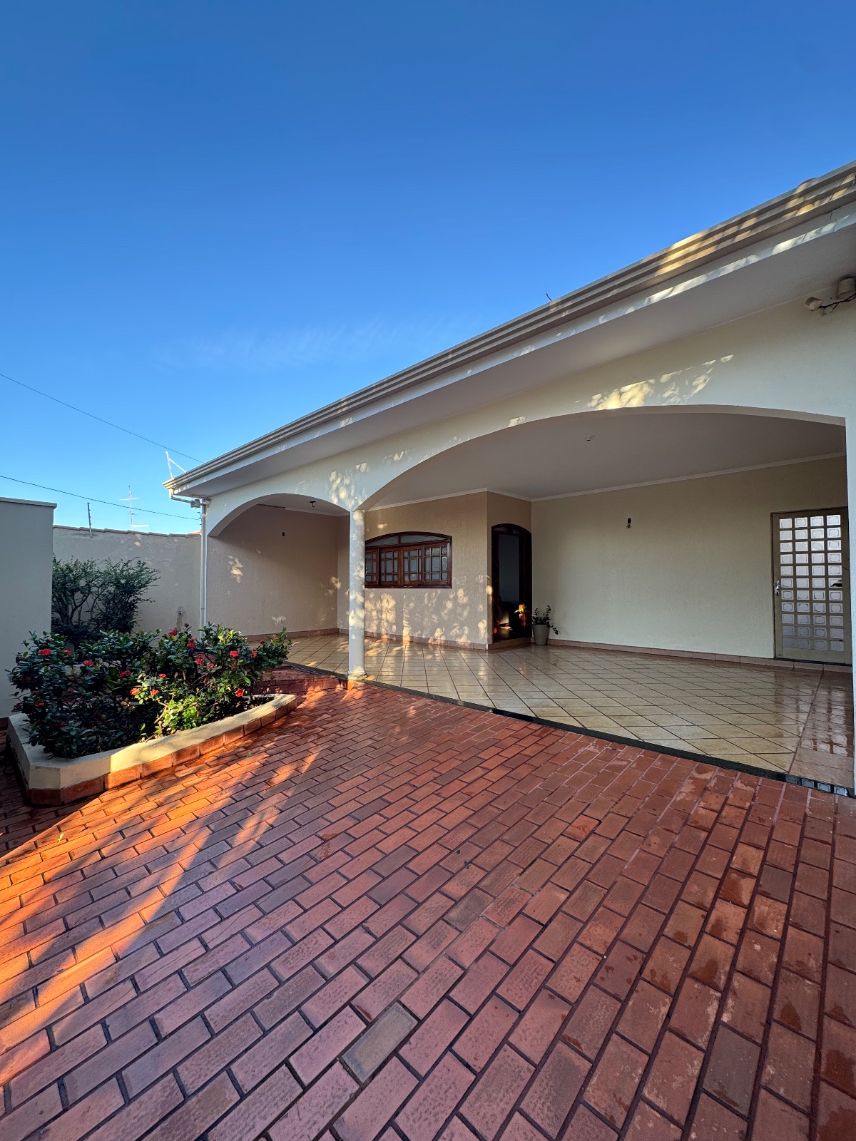 Casa à venda no bairro Jardim Imperador