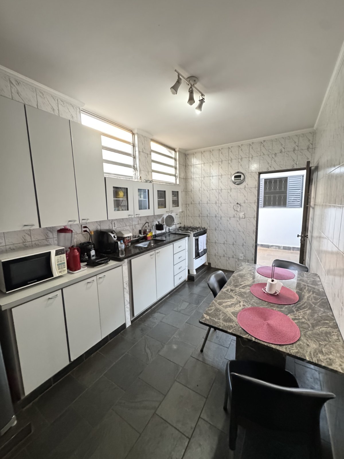 Casa à venda em Parque Laranjeiras — foto 10 de 24