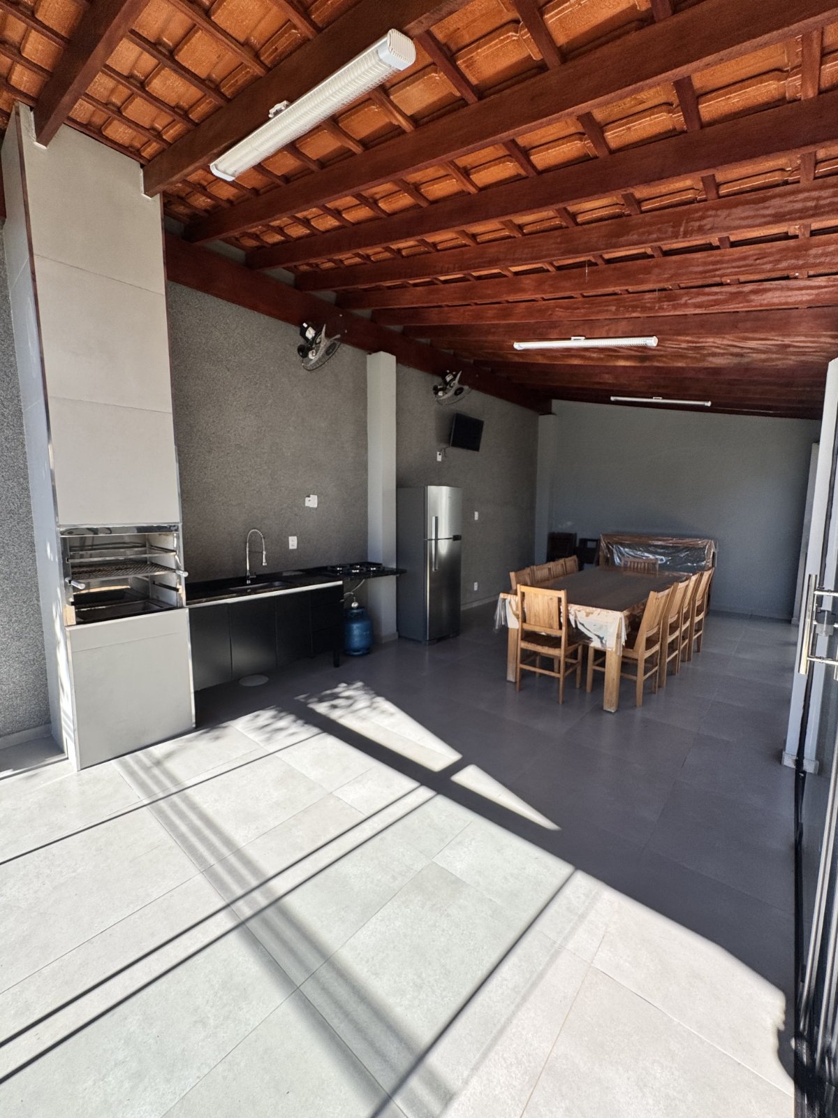 Casa à venda em Vila Harmonia — foto 2 de 16
