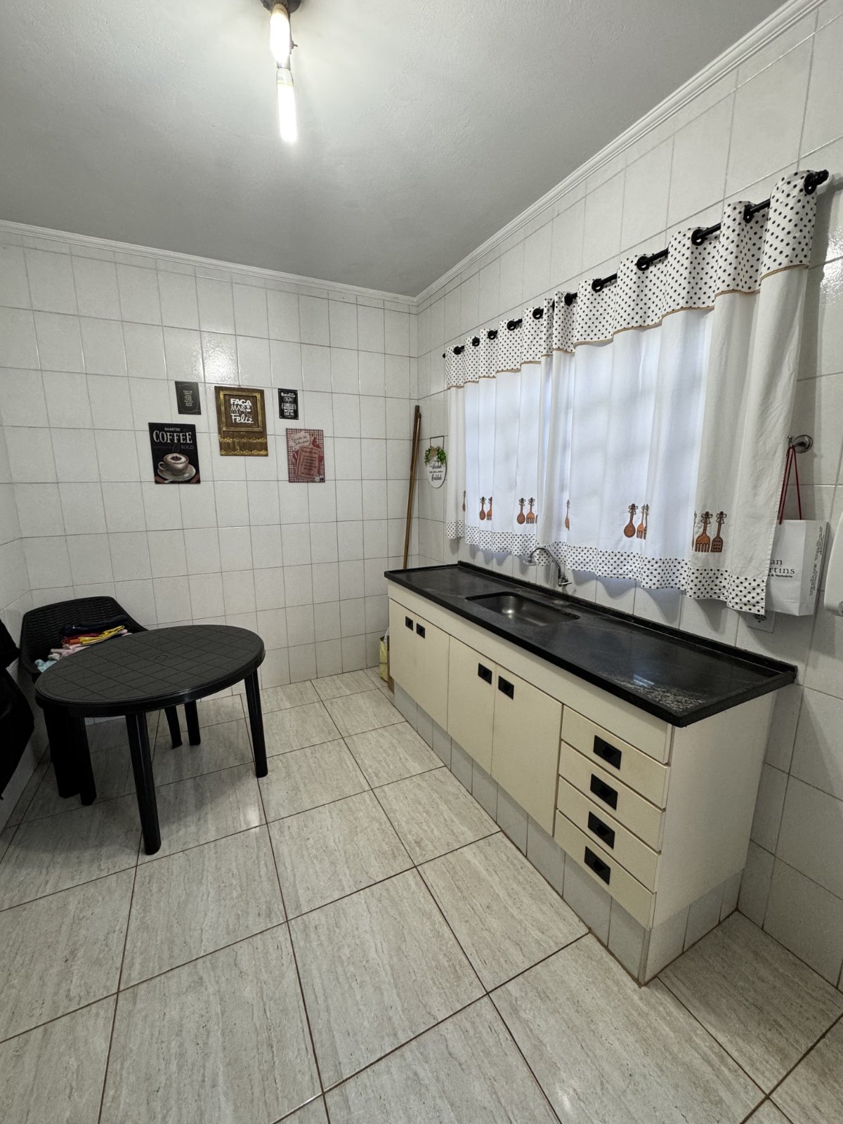 Casa à venda em Parque Laranjeiras — foto 18 de 24